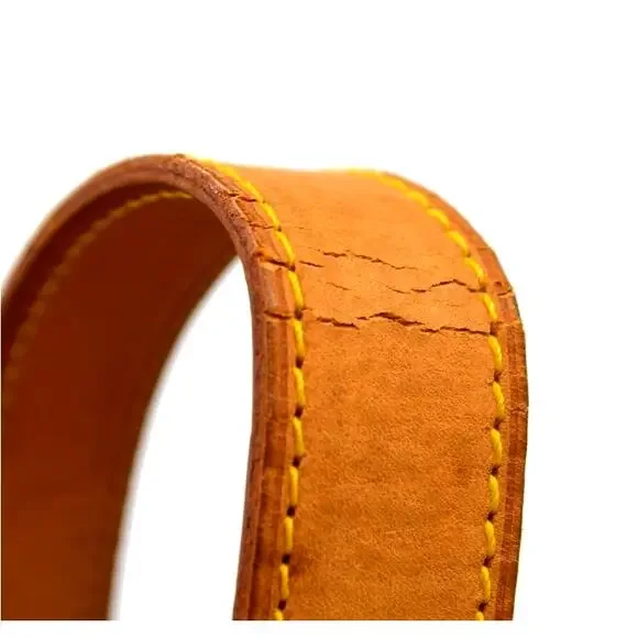 ⭐🔥AUTHENTIC🔥⭐Louis Vuitton Saumur35 Shoulder Crossbody - Picture 9 of 14